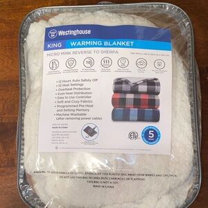 NEW King Warming Blanket - Red Black White